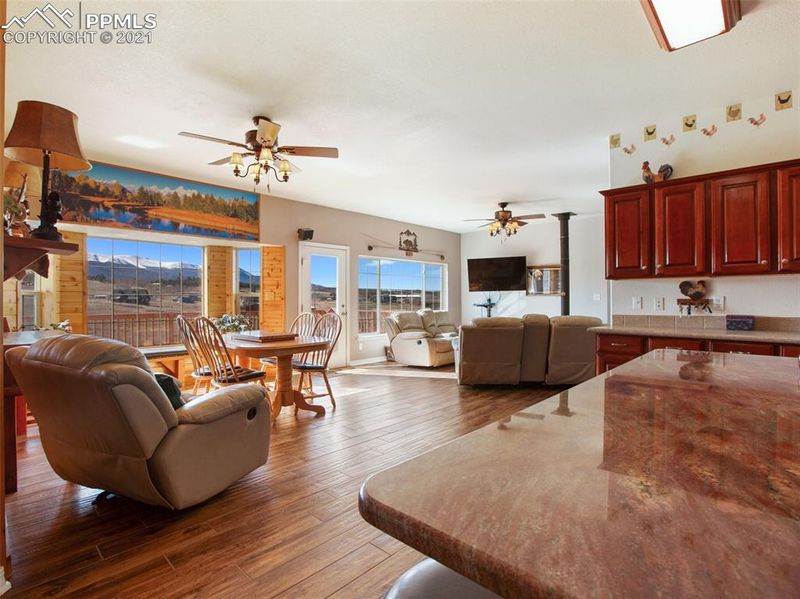 246 Valley View Rd, Divide, CO 80814