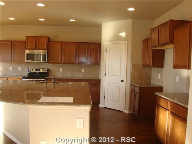 2463 Cinnabar Rd, Colorado Springs, CO 80921