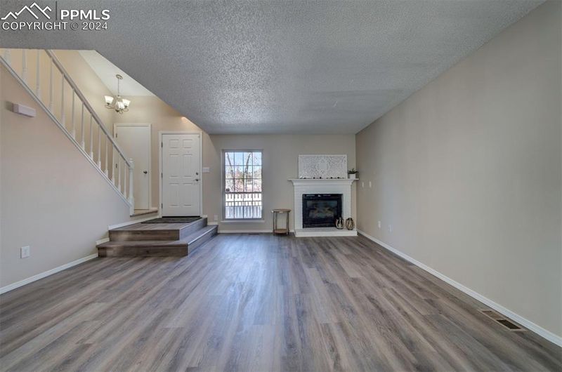2464 Hatch Cir, Colorado Springs, CO 80918