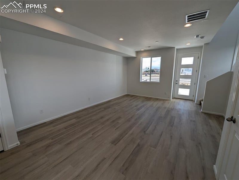 2467 Hannah Ridge Dr, Colorado Springs, CO 80915