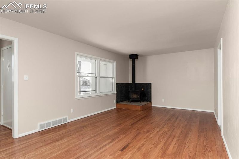 2467 Lafayette Rd, Colorado Springs, CO 80907