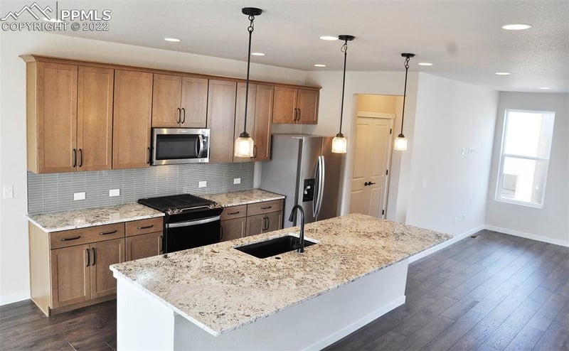 2467 Zorro Hts, Colorado Springs, CO 80922