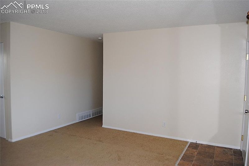 247 S Circle Dr, Colorado Springs, CO 80910