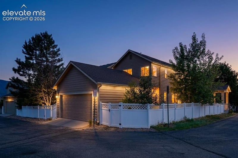 2475 St Paul Dr, Colorado Springs, CO 80910
