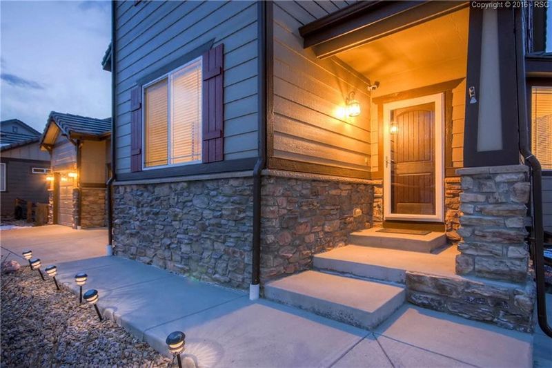 2477 Broadleaf Loop, Castle Rock, CO 80109