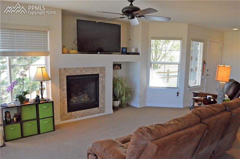 2479 Cutters Cir #103, Castle Rock, CO 80108