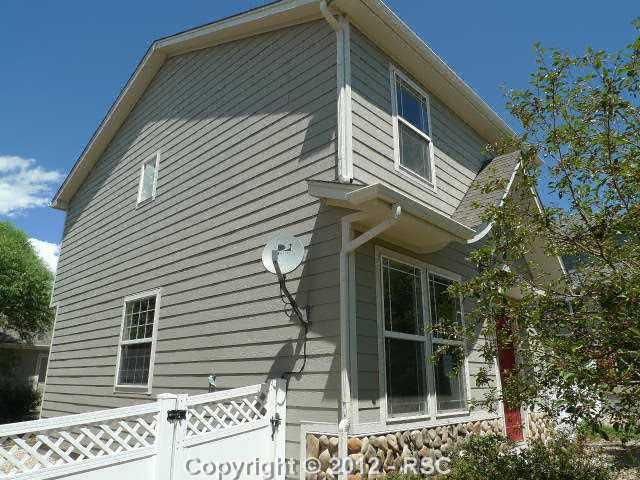 2484 St Paul Dr, Colorado Springs, CO 80910