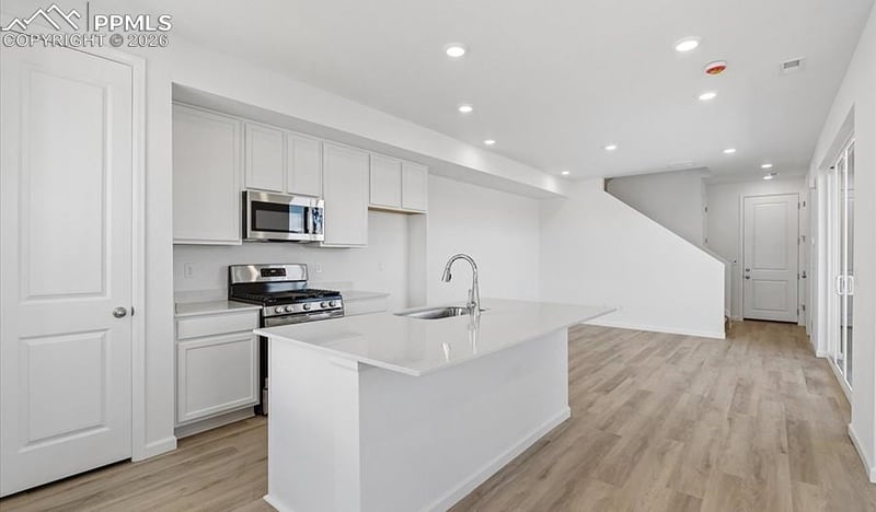 2485 Serviceberry Grv, Colorado Springs, CO 80915