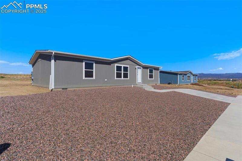 249 Arrowhead Dr, Florence, CO 81226
