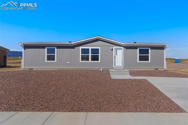 249 Arrowhead Dr, Florence, CO 81226
