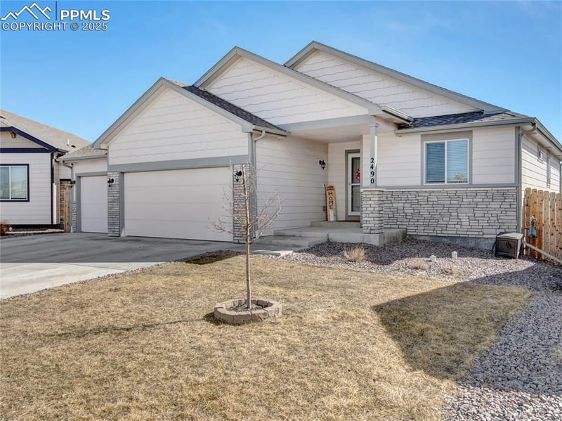 2490 Tempest Dr, Colorado Springs, CO 80939