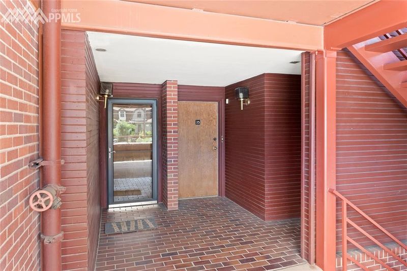 25 W Boulder St, Colorado Springs, CO 80903