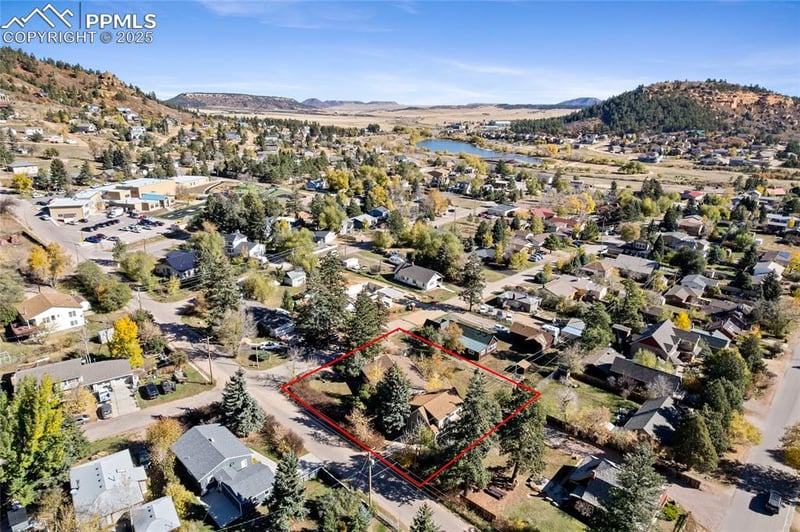25 High St, Palmer Lake, CO 80133