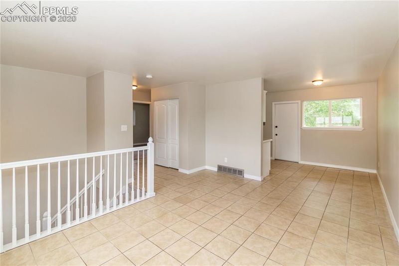 2502 Ember Dr, Colorado Springs, CO 80910