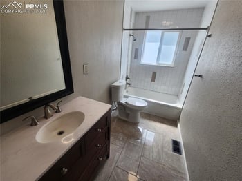 2504 Cather Cir, Colorado Springs, CO 80916