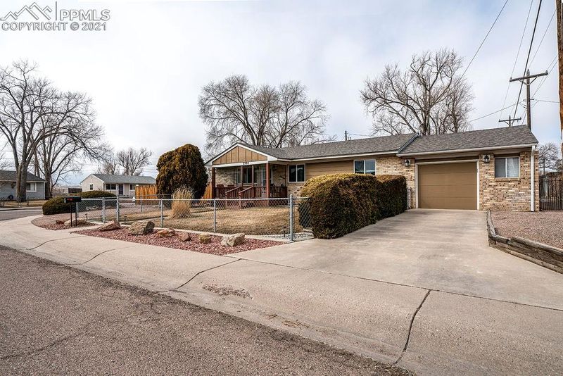 2505 Chimayo Dr, Colorado Springs, CO 80911
