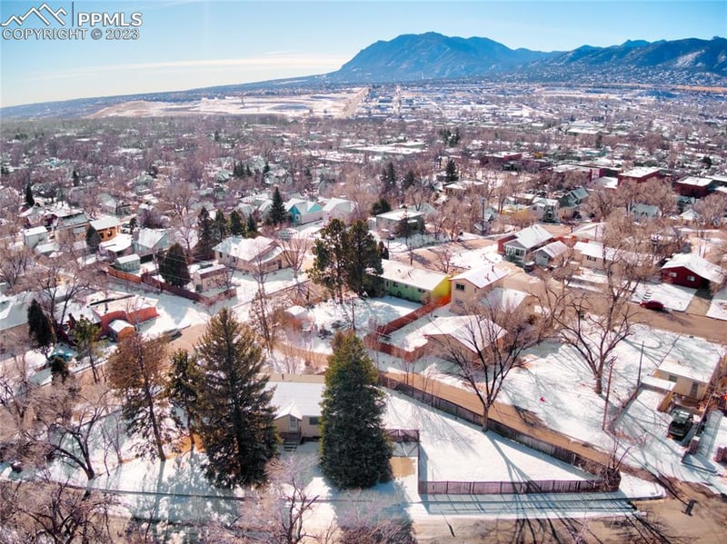 2507 Glen View Ave, Colorado Springs, CO 80904