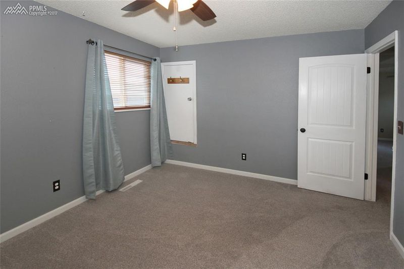 2508 W Dale St, Colorado Springs, CO 80904