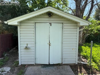 251 Fay Dr, Colorado Springs, CO 80911