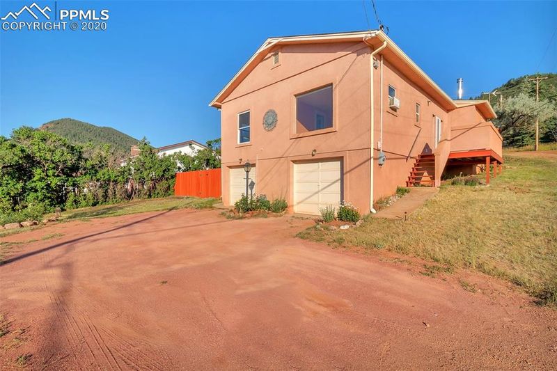 251 Park St, Palmer Lake, CO 80133