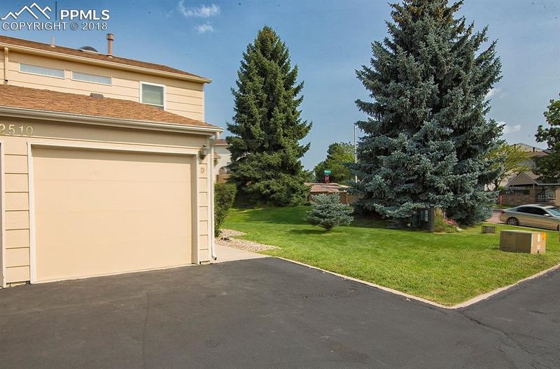 2510 Hamlet Ln #D, Colorado Springs, CO 80918