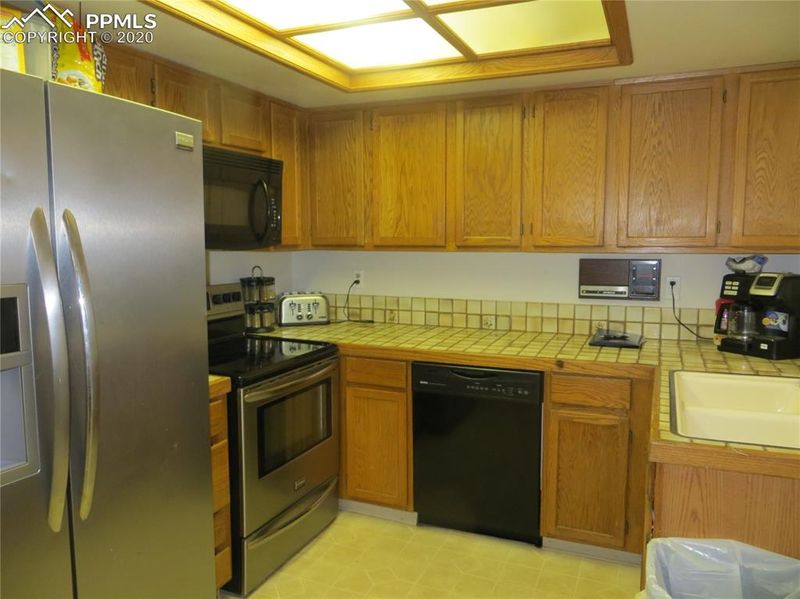 2511 Elite Ter, Colorado Springs, CO 80920