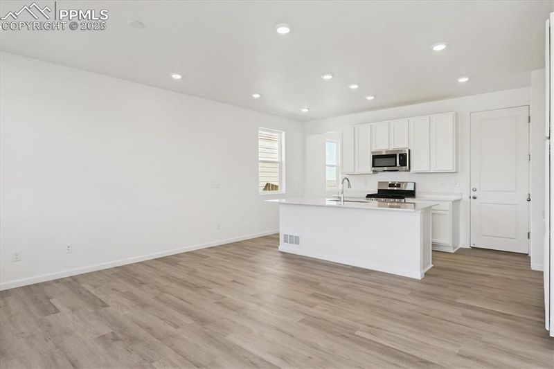 2511 Milano Way, Pueblo, CO 81001