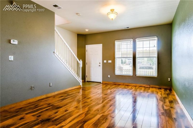 2513 Obsidian Forest Vw, Colorado Springs, CO 80951