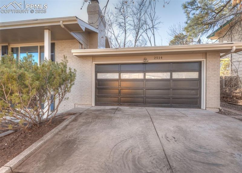 2514 Sierra Dr, Colorado Springs, CO 80917