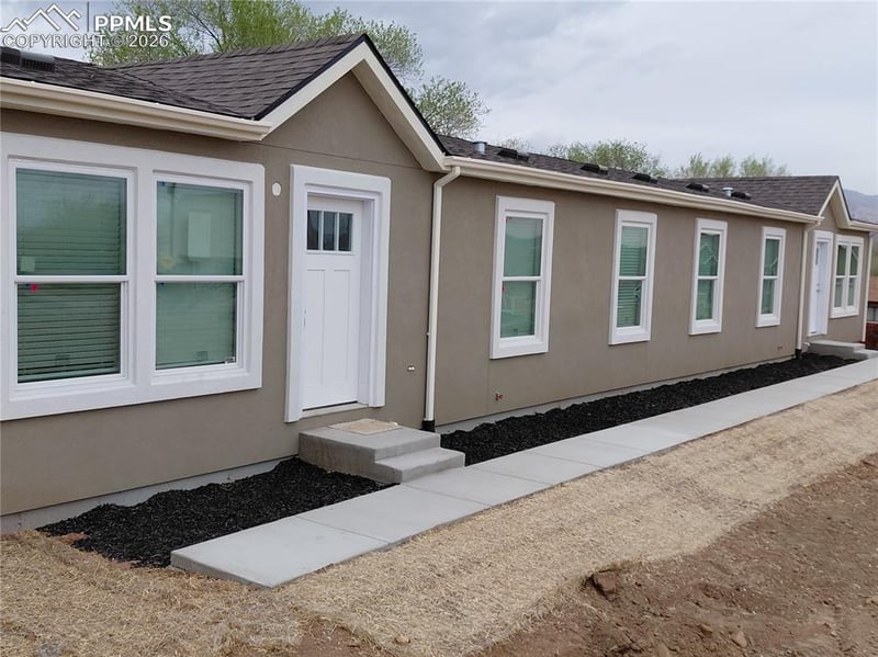 2515 Busch Ave, Colorado Springs, CO 80904