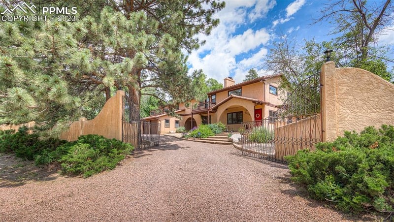2515 N Chelton Rd, Colorado Springs, CO 80909