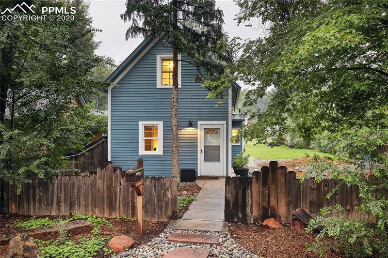 2515 Main St, Colorado Springs, CO 80907