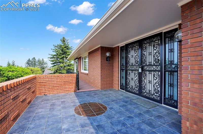 2515 Parkview Blvd, Colorado Springs, CO 80906