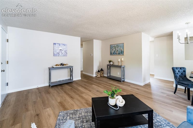 2518 Meadowlark Ln, Colorado Springs, CO 80909