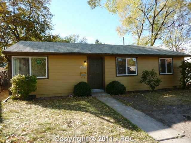 2518 Robin Dr, Colorado Springs, CO 80909