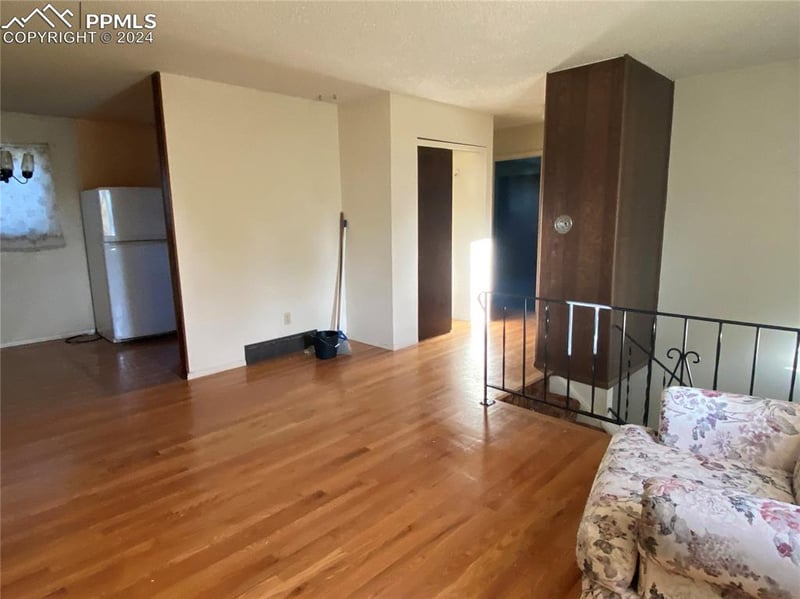 2519 Monterey Rd, Colorado Springs, CO 80910