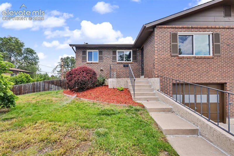 2522 Buena Ventura St, Colorado Springs, CO 80909