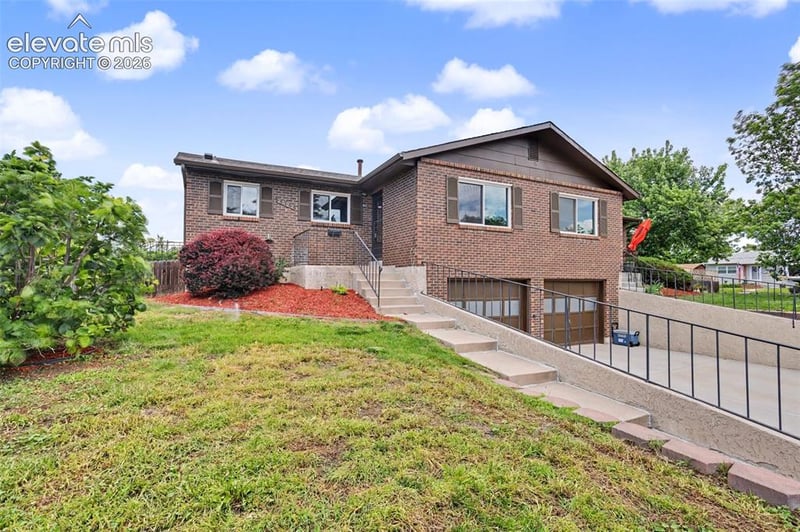 2522 Buena Ventura St, Colorado Springs, CO 80909