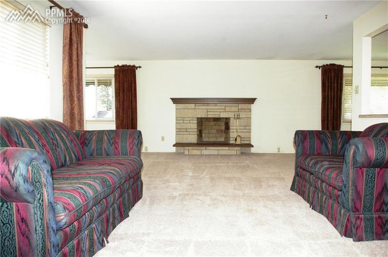 2523 Fairmount St, Colorado Springs, CO 80909