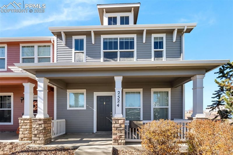 2524 Obsidian Forest Vw, Colorado Springs, CO 80951