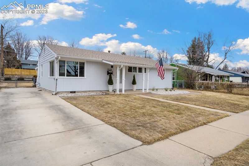 2525 Lark Dr, Colorado Springs, CO 80909