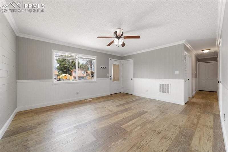 2525 Nadine Dr, Colorado Springs, CO 80916