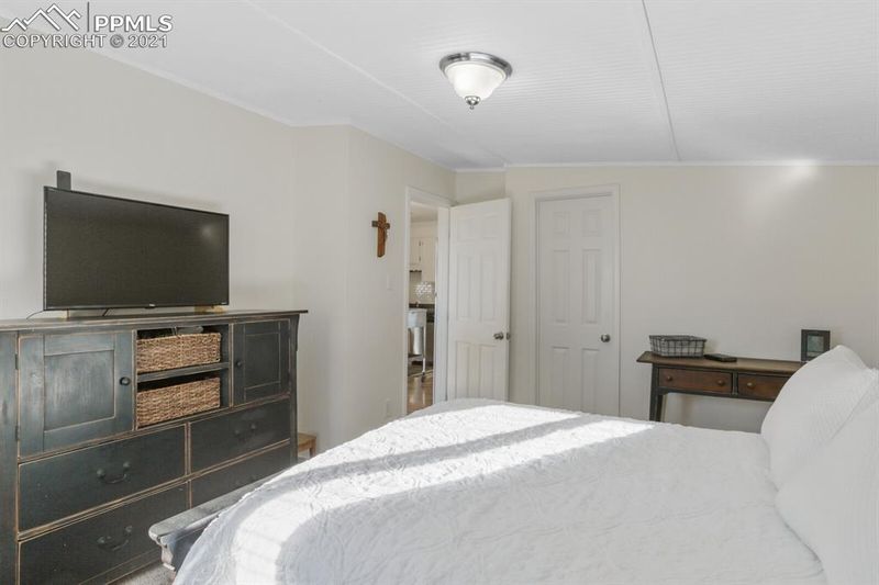 25254 Falcon Hw, Calhan, CO 80808