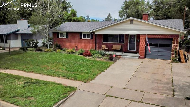 2526 Meade Cir, Colorado Springs, CO 80907