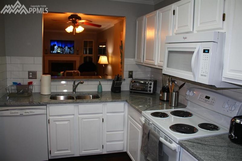 2527 Blazek Loop, Colorado Springs, CO 80918