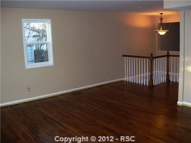 2527 Meadowlark Ln, Colorado Springs, CO 80909