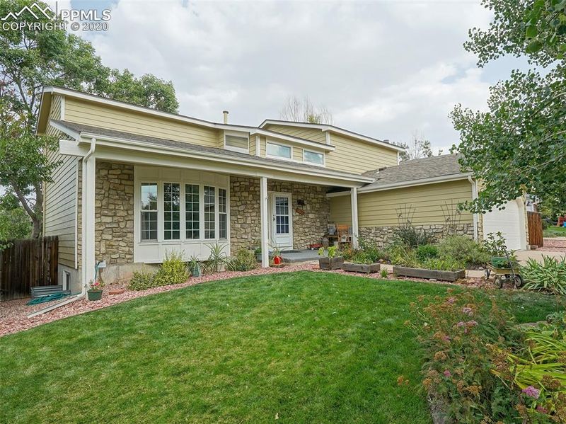 2530 Black Diamond Ter, Colorado Springs, CO 80918