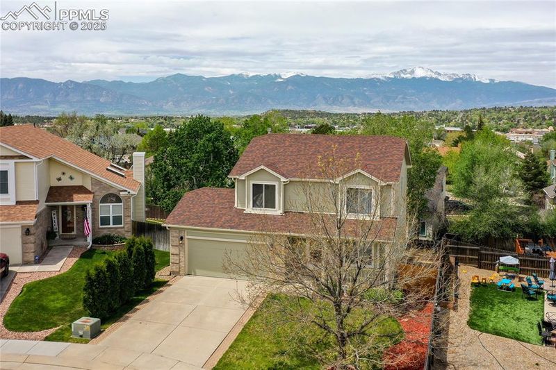 2530 Classic Ct, Colorado Springs, CO 80922