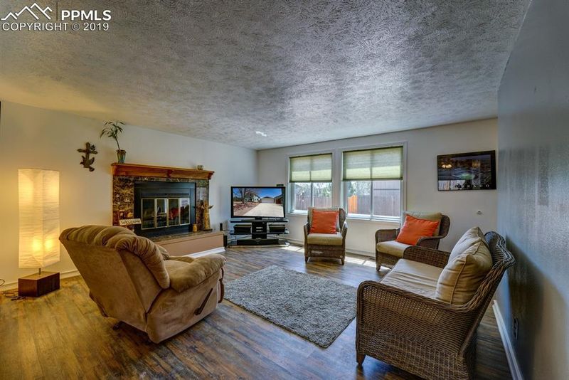 2530 Piros Dr, Colorado Springs, CO 80915