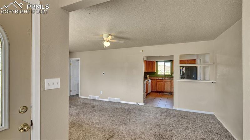 2534 Monterey Rd, Colorado Springs, CO 80910